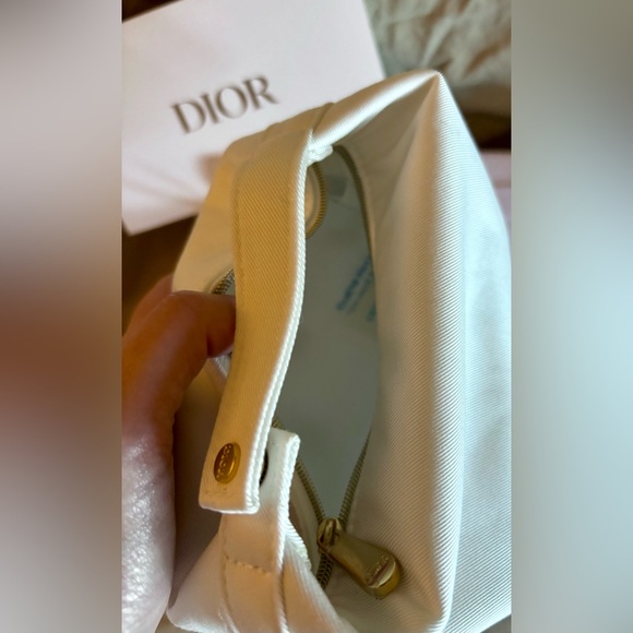 Dior-Bridal Pouch & Fragrance Bundle - Picture 5 of 10